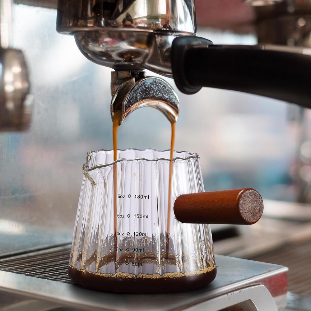 Kieliszki do espresso z wylewk – Home Barista recenzja i cena